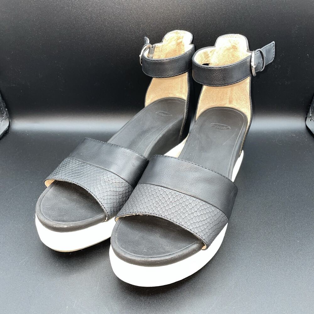 Dr Scholls Women's 9.5 Show Off Ankle Strap Platform Sandal Black